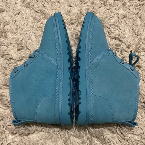 Men’s Ugg boots - Picture 7 of 8